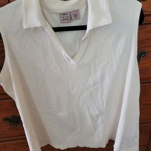 Sto sleeveless top